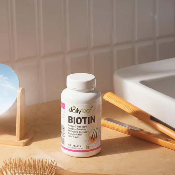 Daily Leaf Biotin bottle